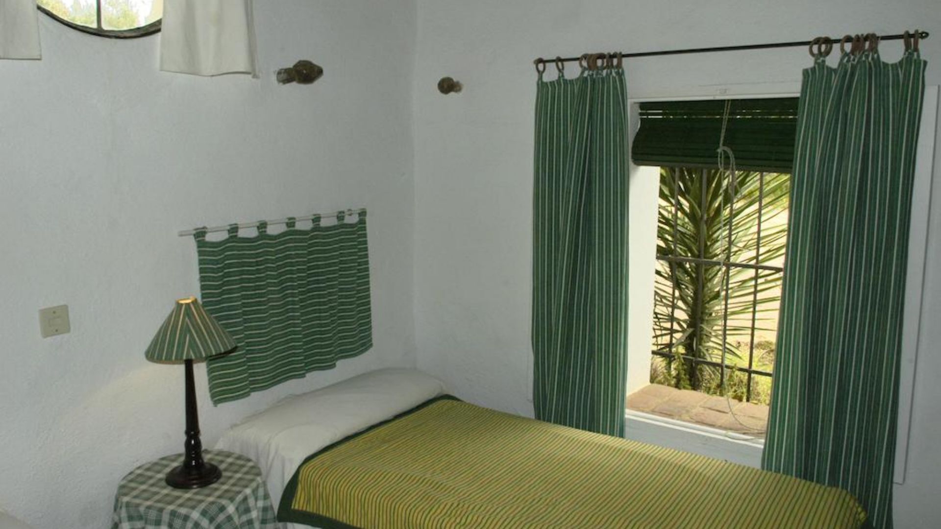 House for 4 people on the Las Navezuelas estate