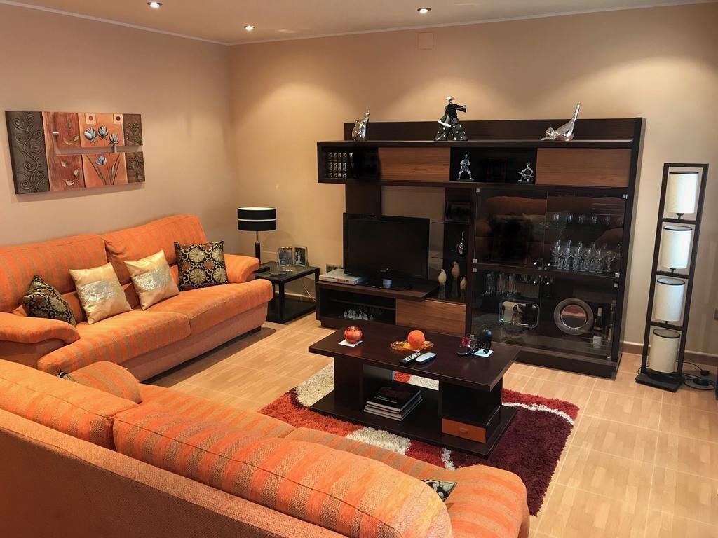 Fully equipped modern style individual chalet