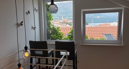 Apartment Keti spacious apartment in the center of Korcula town with sea view