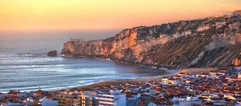 T2 in Nazaré 100m from the beach