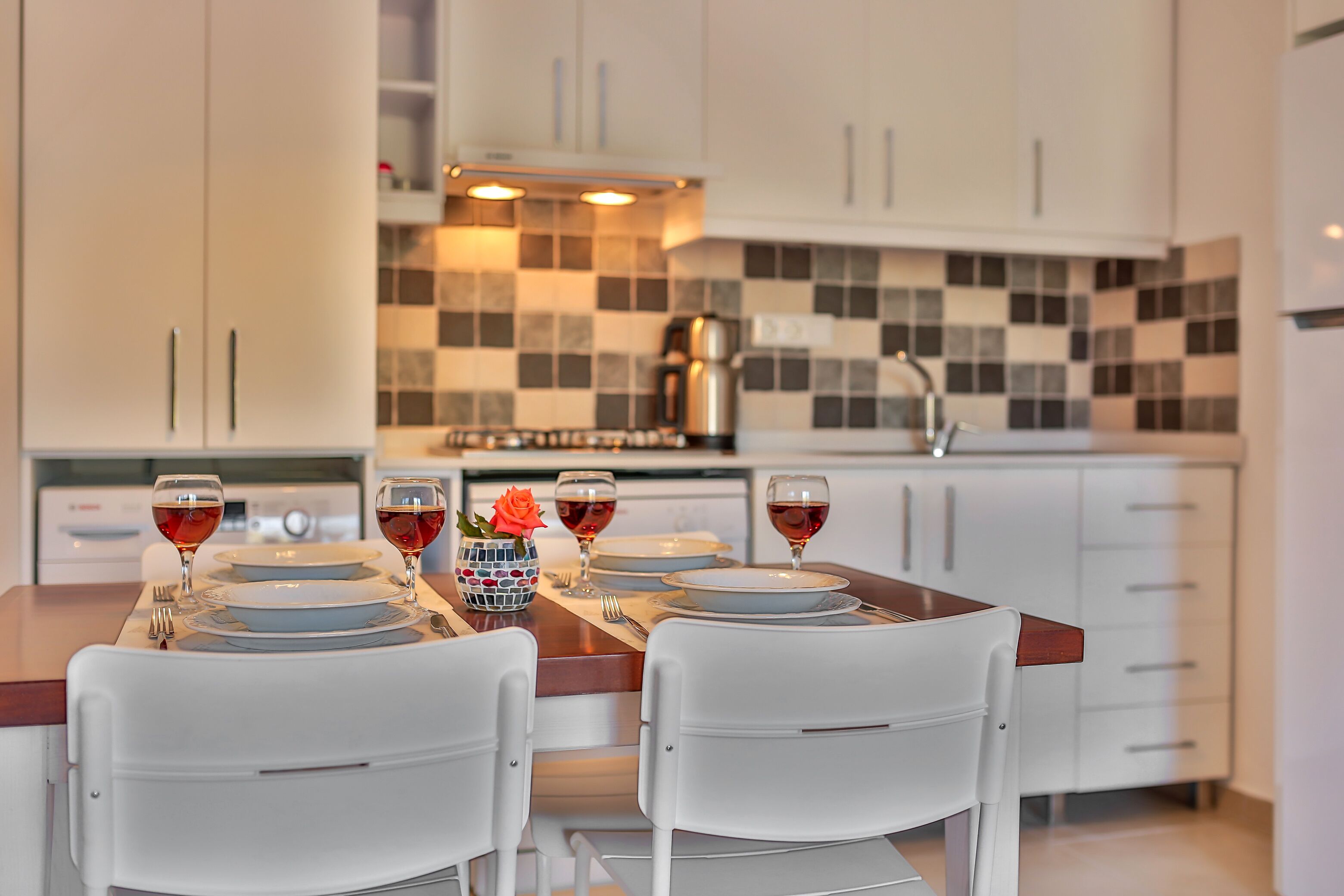 central flat in town square