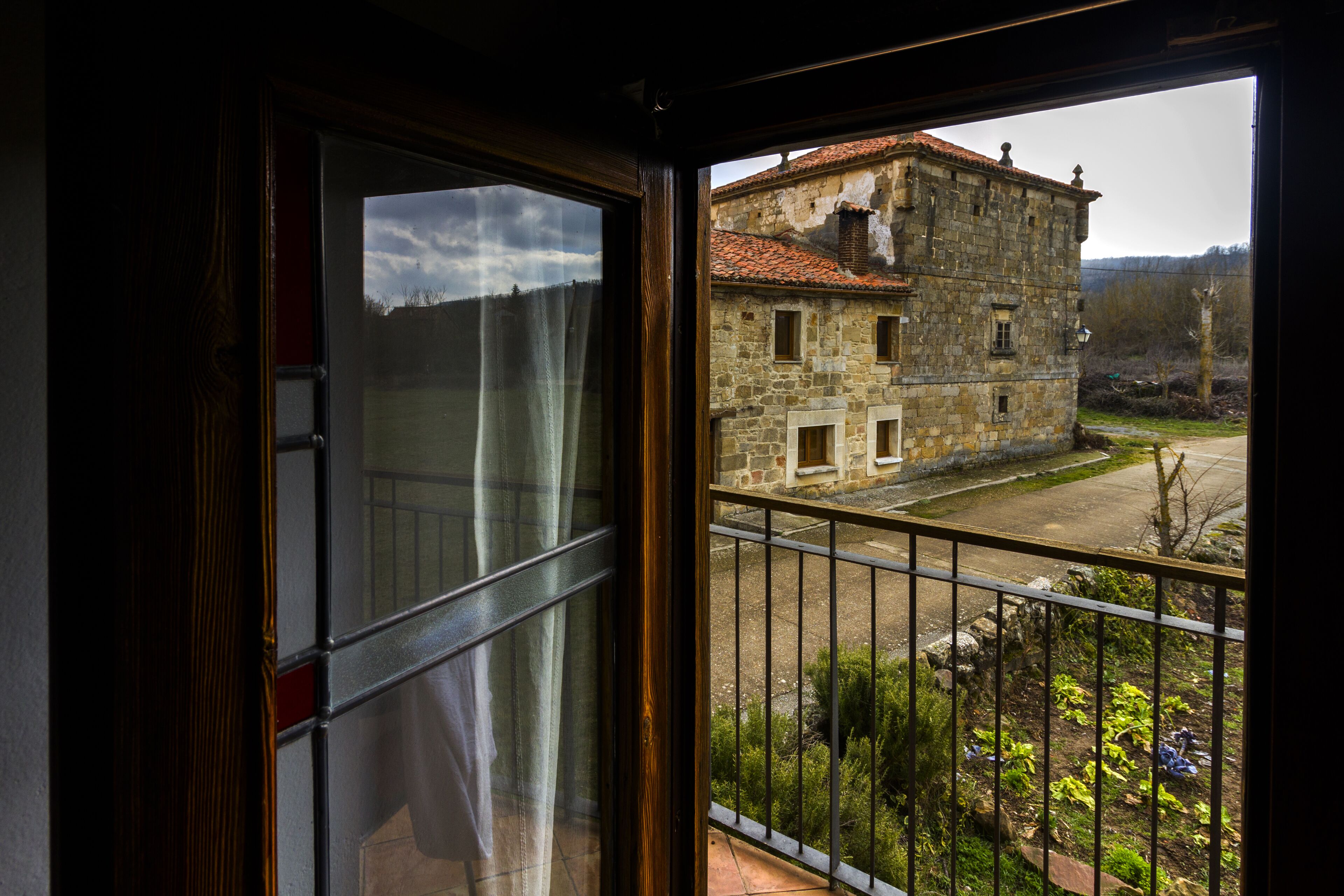 RURAL HOUSE COPPER COBRE