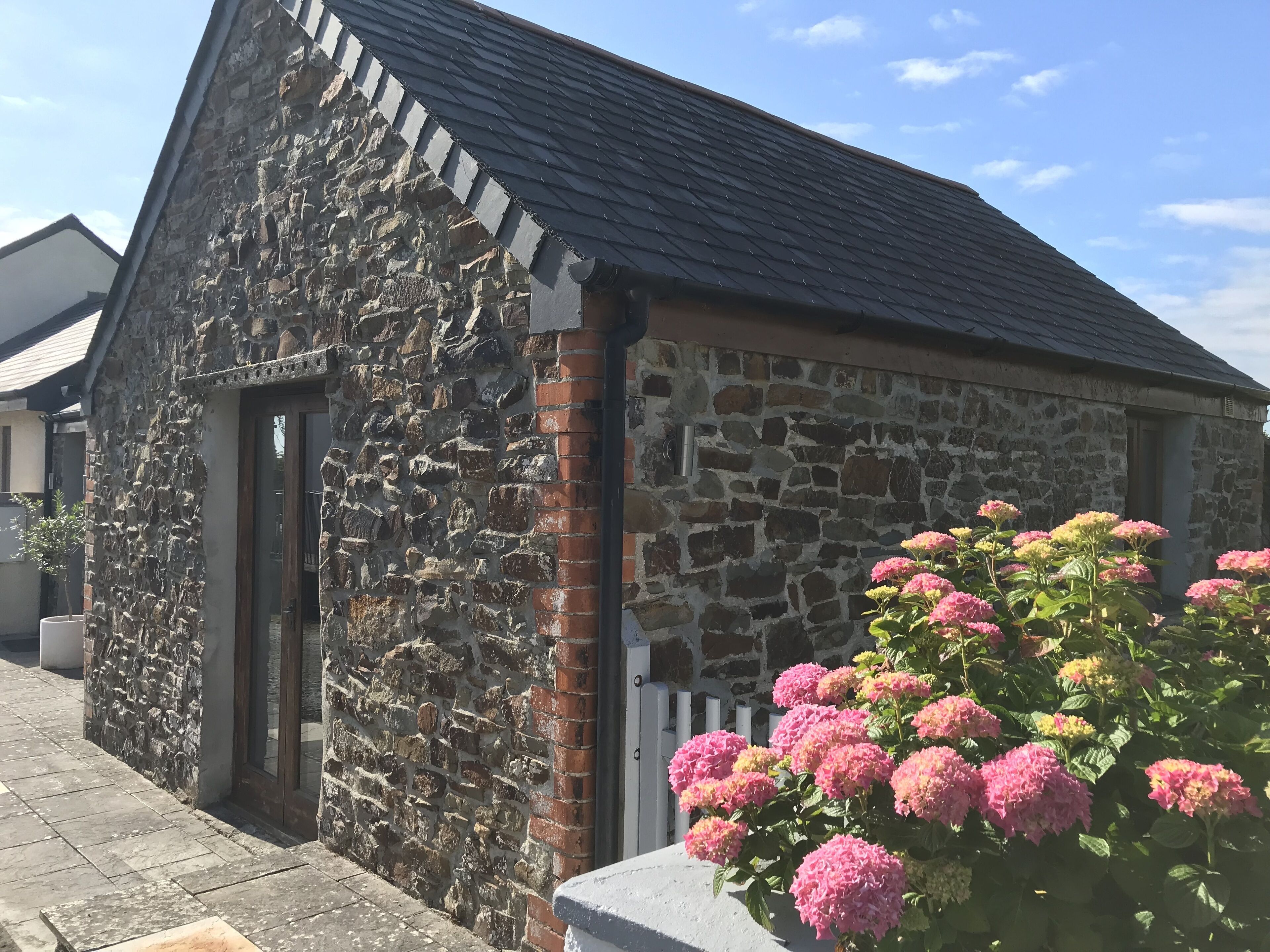 Acorn Barn Sleeps 4 (2 Bedrooms)