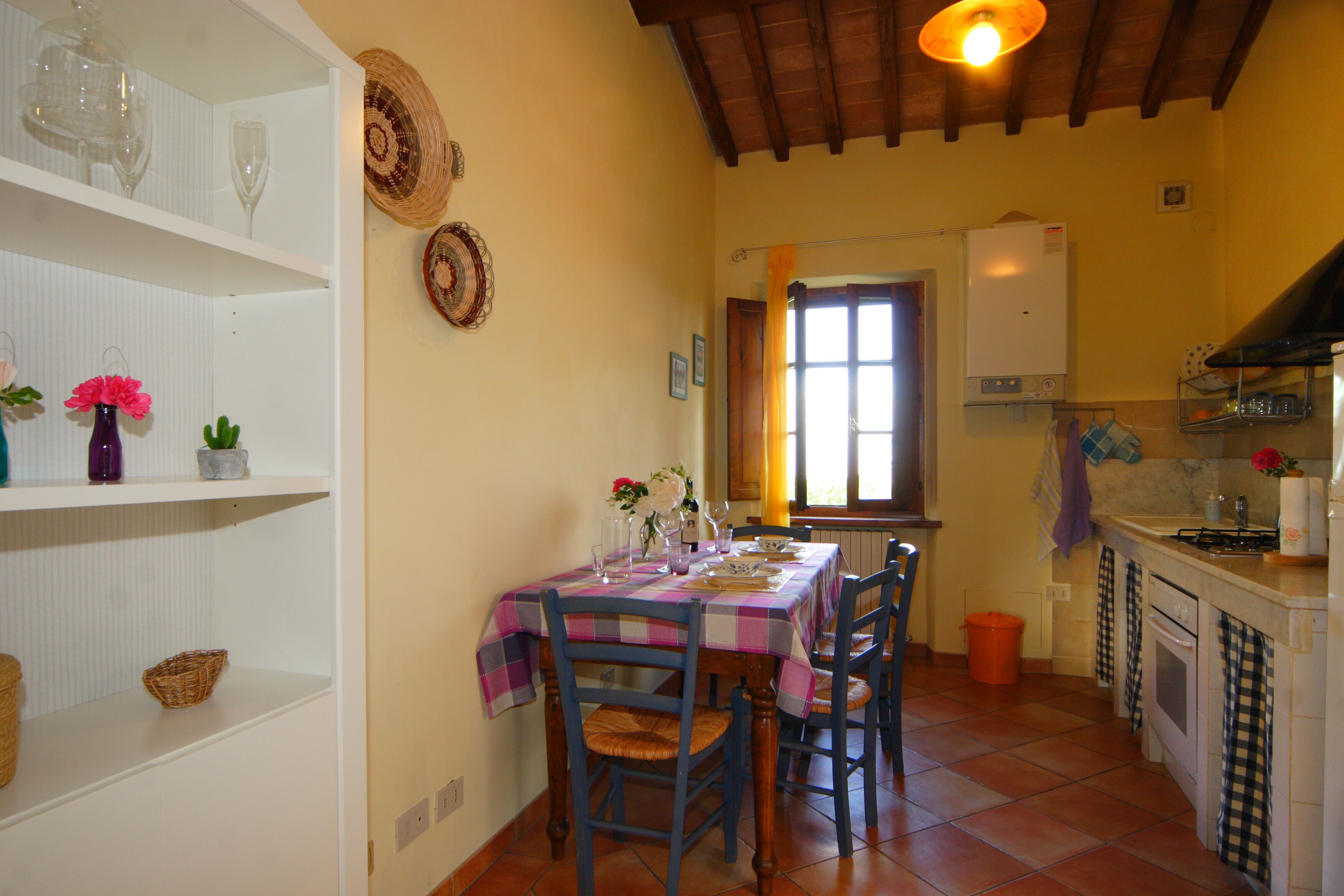 Country cottage with view - Le Rondini apt