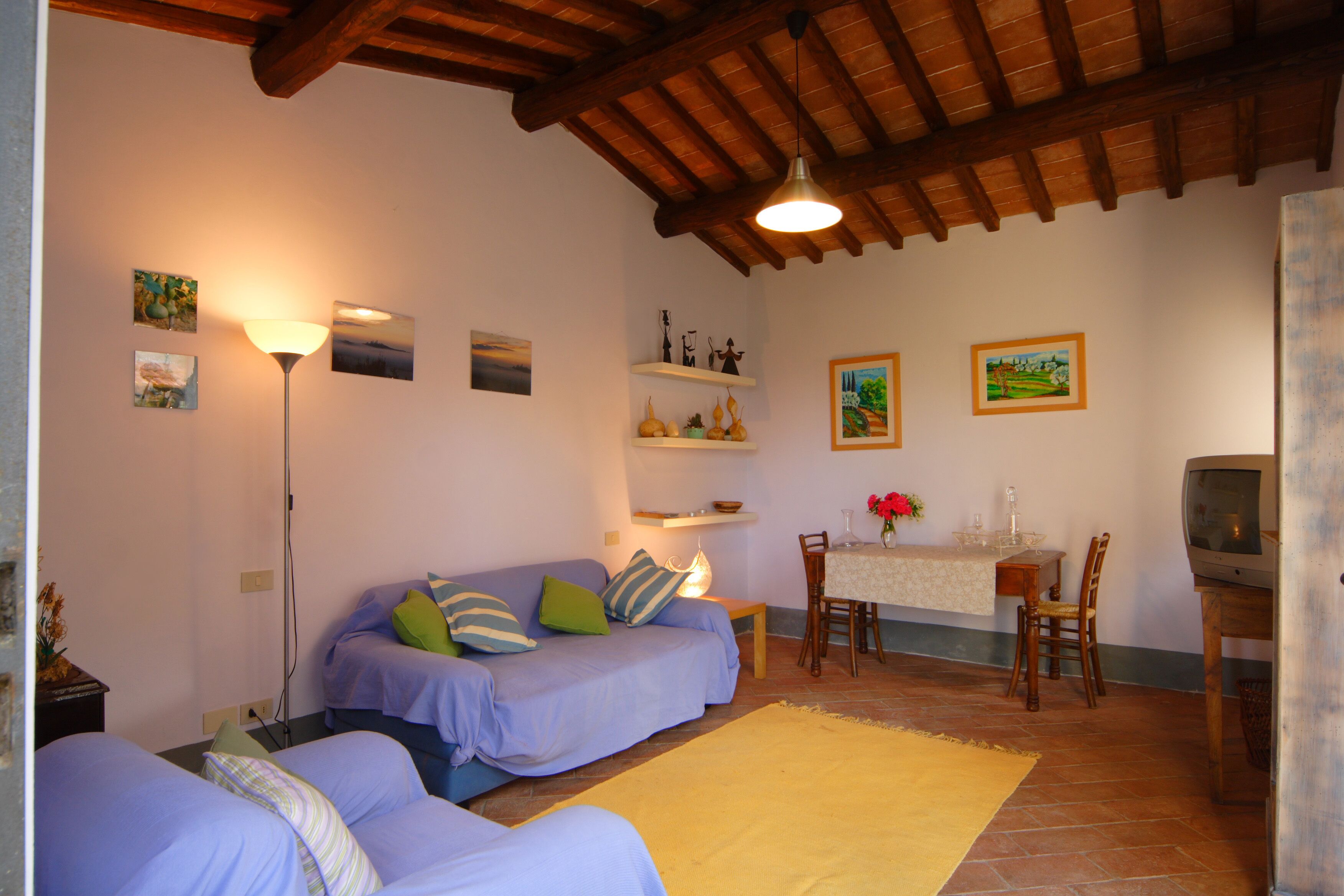 Country cottage with view - Le Rondini apt