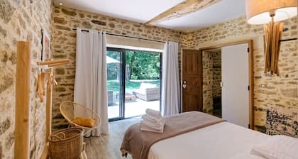 Ehemalige Ställe eines Herrenhauses aus dem 17. Jahrhundert