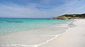 Beach nearby - 2 mins from a beautiful beach rental 4 Pers (Sari-Solenzara)
