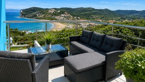 Property grounds - Gikas Apartments  - Superior  Suite - 100 meters from the beach  (Kerkyra)