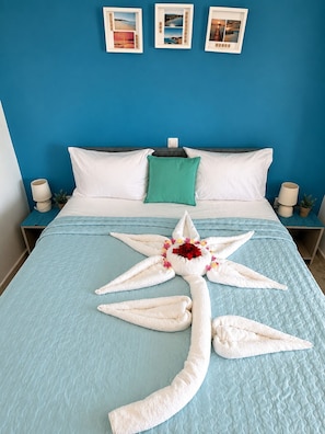 1 bedroom, iron/ironing board, free WiFi, bed sheets - Gikas Apartments  - Superior  Suite - 100 meters from the beach  (Kerkyra)