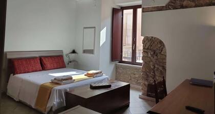 La pierre ancienne de Paola (CS)