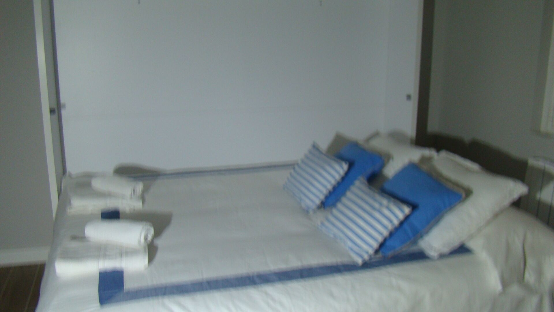 Small and flirty studio in the center of Santander. E2 Optional parking