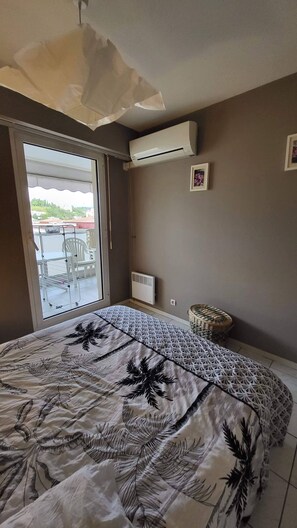 1 bedroom, iron/ironing board, free WiFi