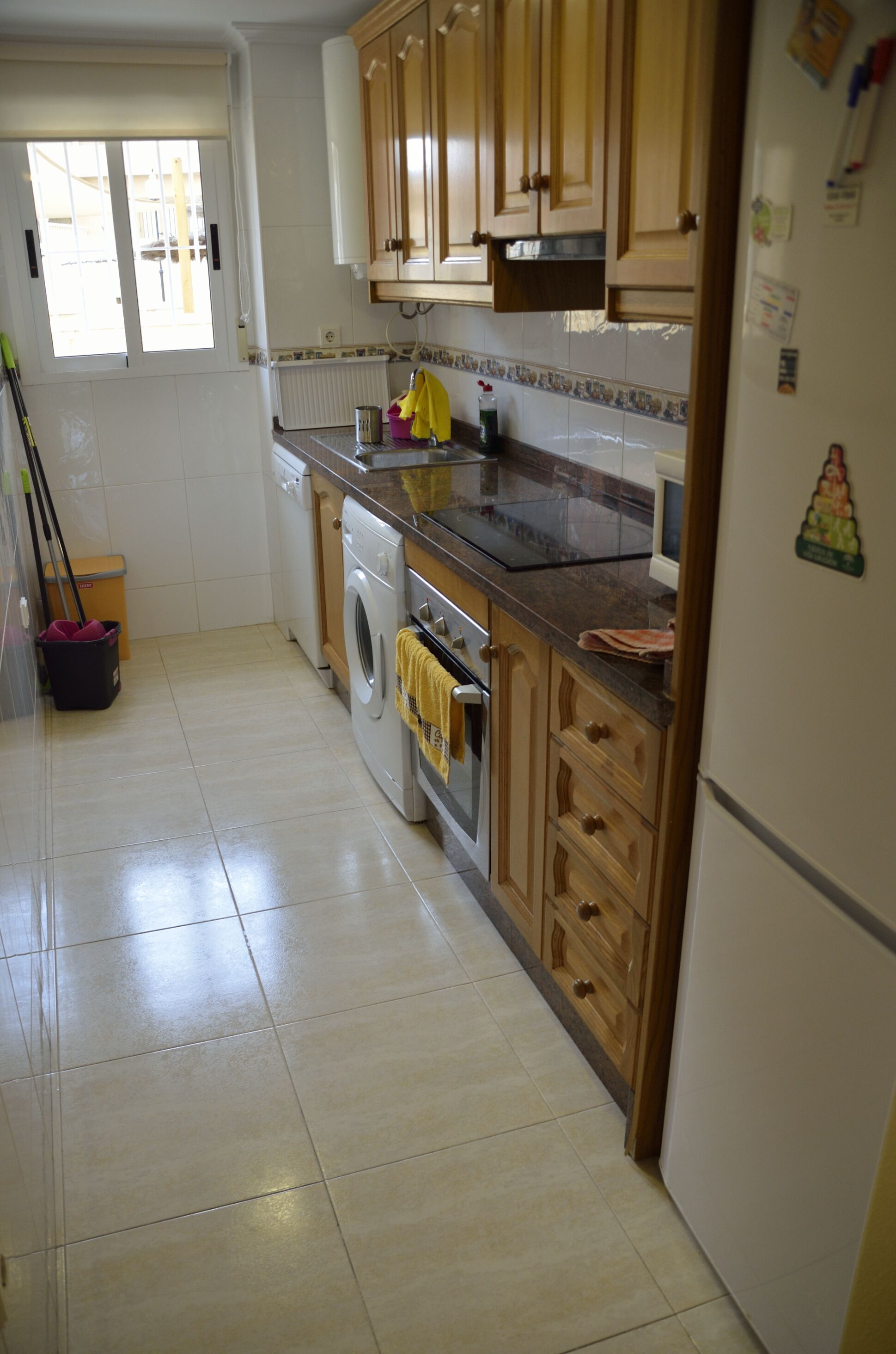 APT 50MTS FROM THE BEACH ,, PARKING INCLUDED, POOL