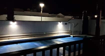 Casa Dasha, Relaxing, home from home, private solar heated & acclimatized pool