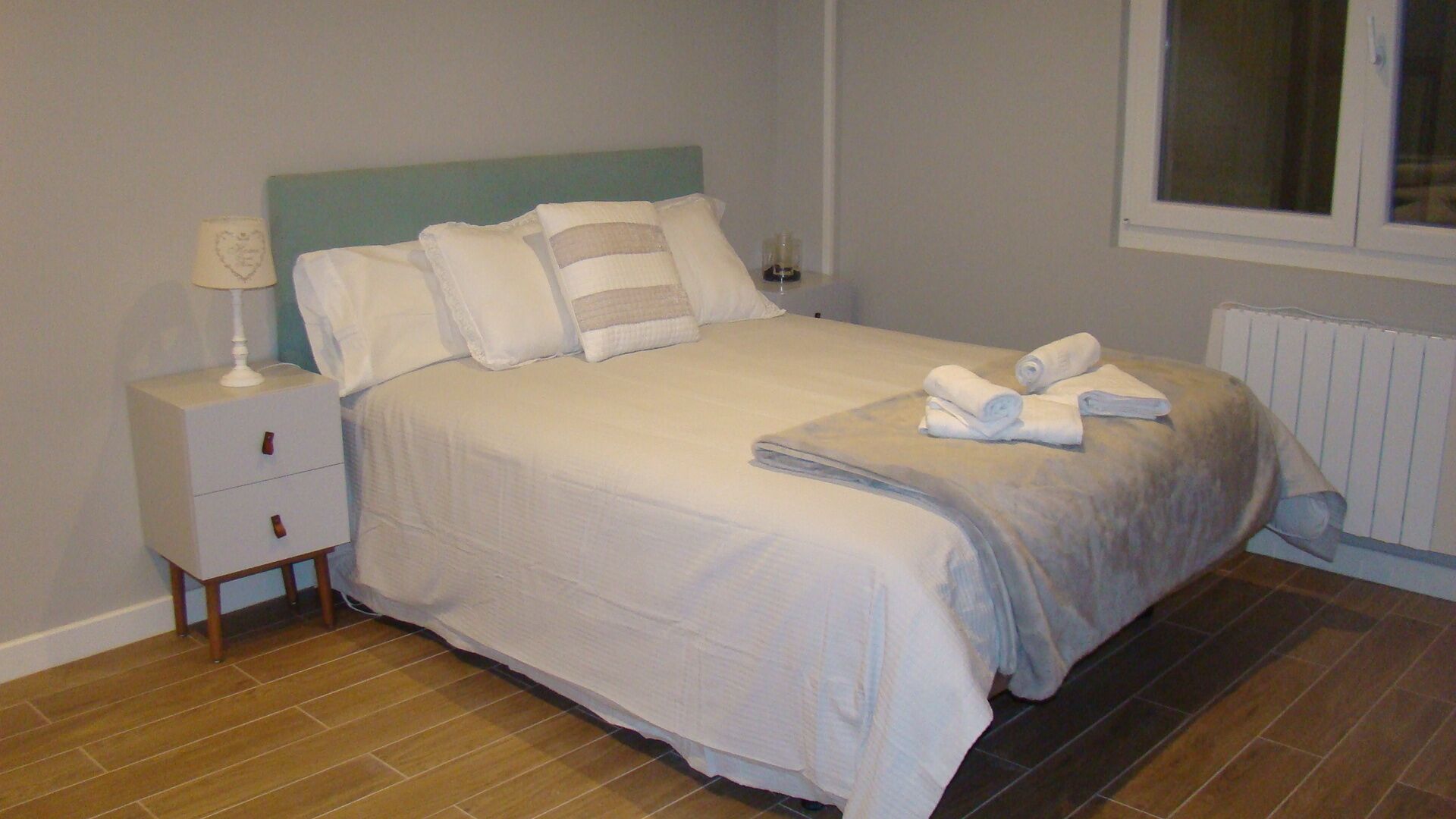 Spacious Apartment in the center of Santander. Optional parking