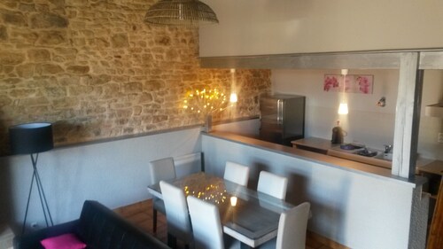 CASA DE PIEDRA CON ENCANTO SPA Y PISCINA EN LAS PUERTAS DE LOTE Y DORDOGNE