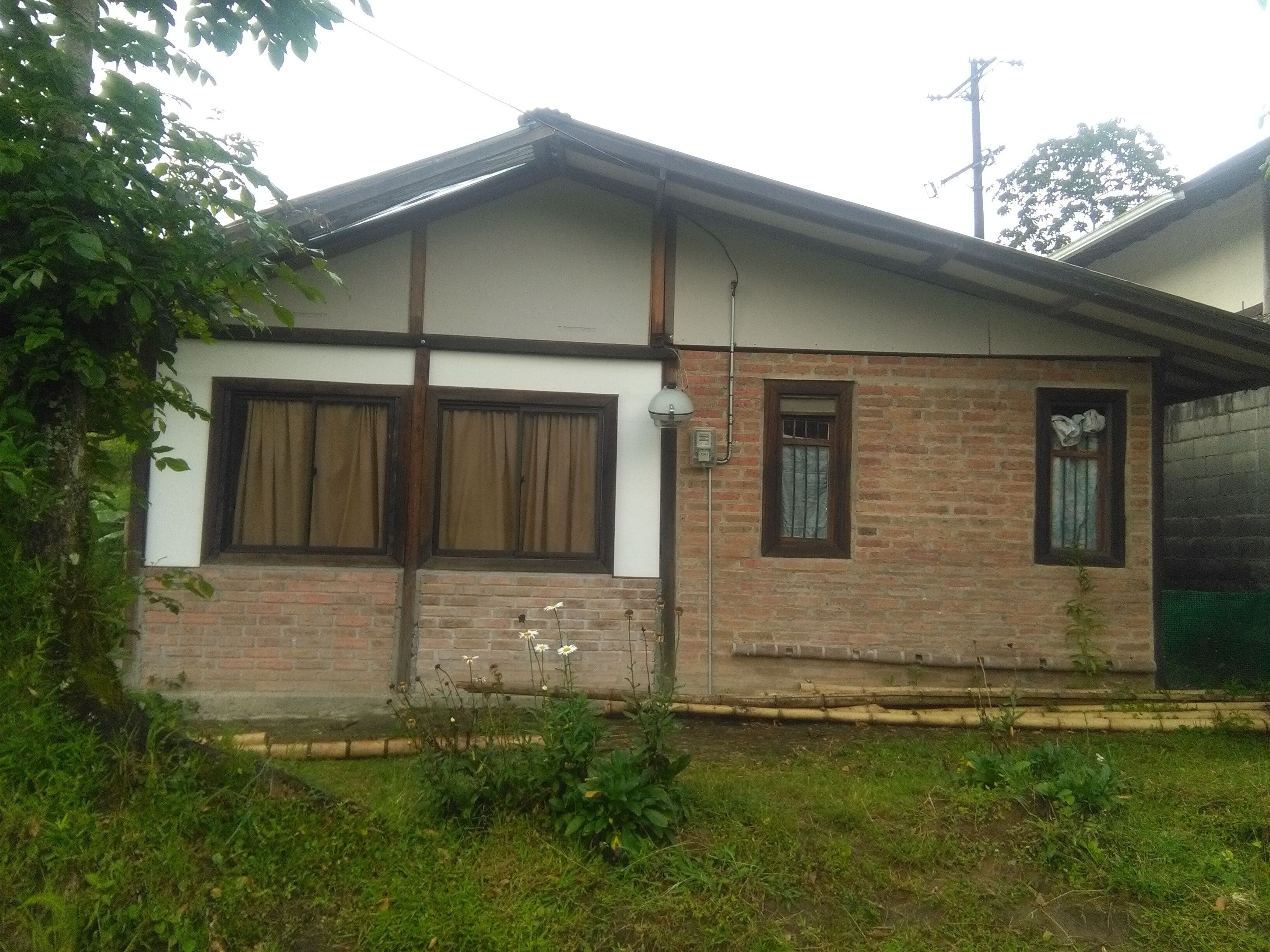 eco mountain cabin, live a stay in a special place,