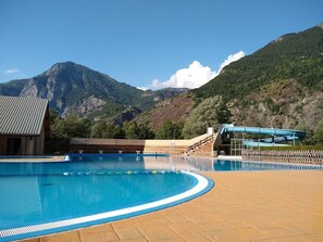 Pool - Exceptional Cyclist Friendly House, Bourg d'Oisans (Les Bords de Rive)