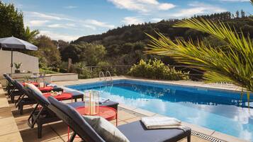 AuĂenpool, beheizter Pool