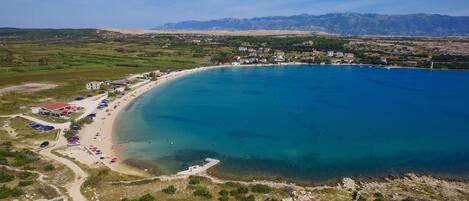 Ubicación cercana a la playa
