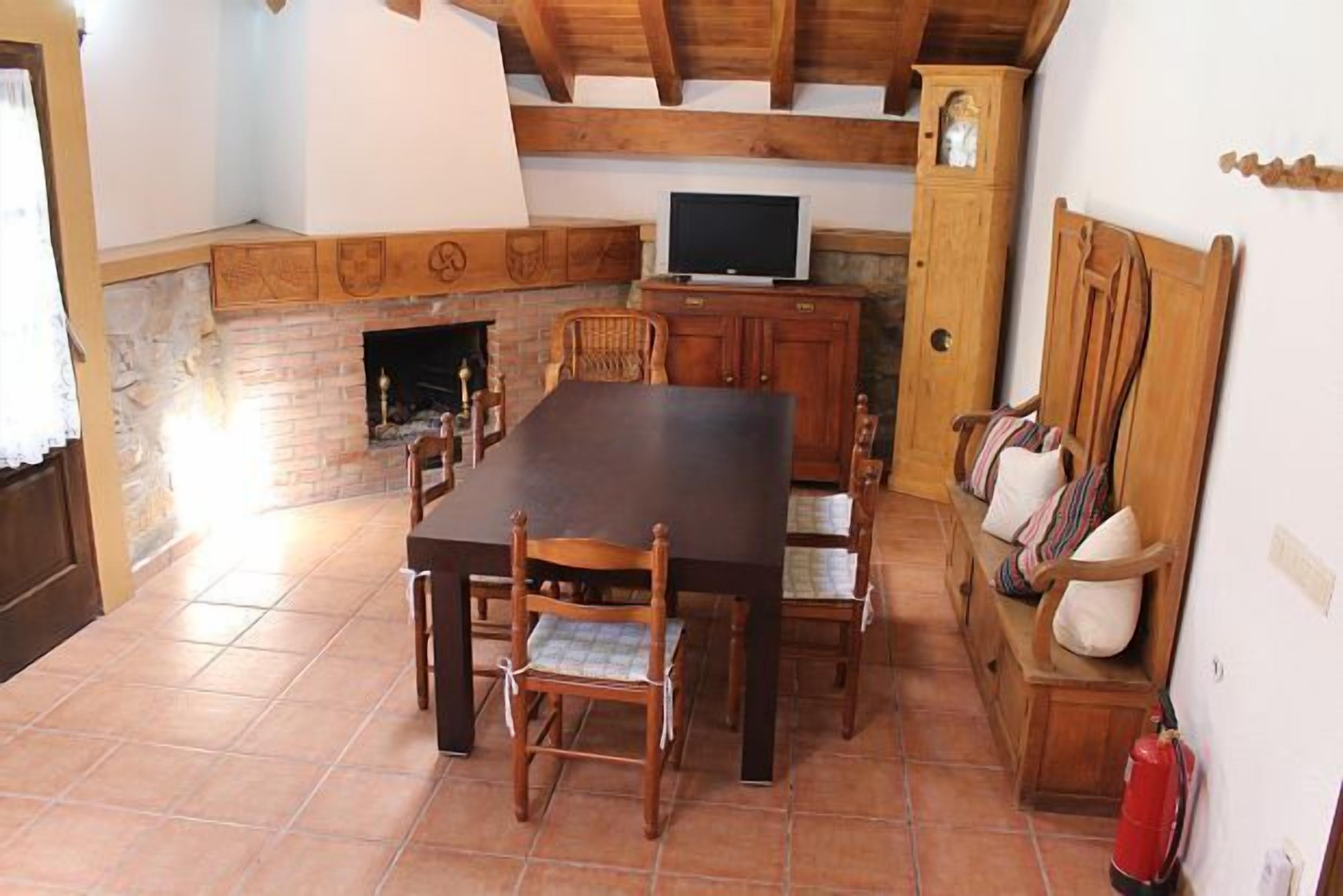 Self catering Lazkotzenea for 9 people