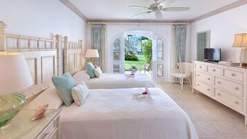 3 bedrooms, in-room safe, iron/ironing board, free WiFi