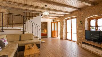 TV, fireplace, video games, table football