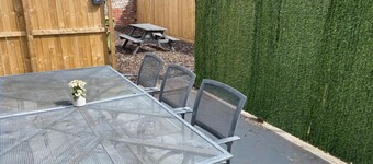 Elderpark Apartment 4