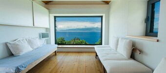 Casa da TerraltaVisualizza l'isola di Pico Superba vista sul canale di São Jorge Azores