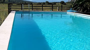 Piscina externa