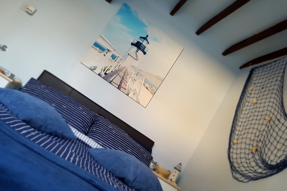 Double Sailor's Suite
