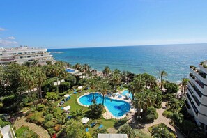 Pool - In one of the best positions of the entire coast, stunning views (Marbella)