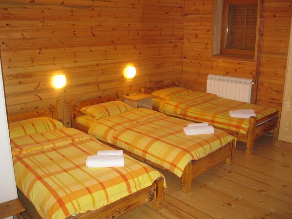 1 chambre, Wi-Fi gratuit, draps fournis