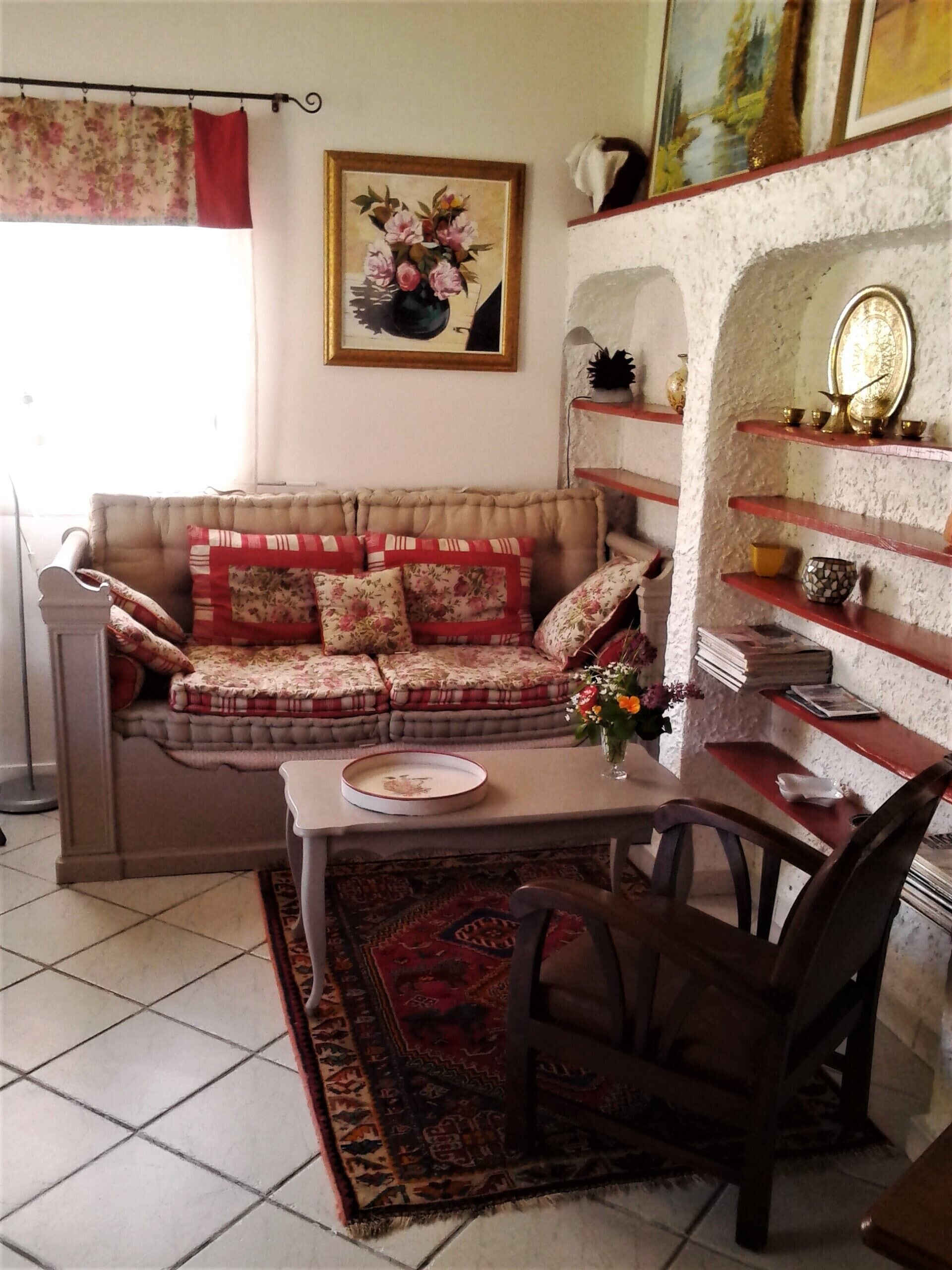 CHARMING HOUSE 5 MIN FROM THE BEACH