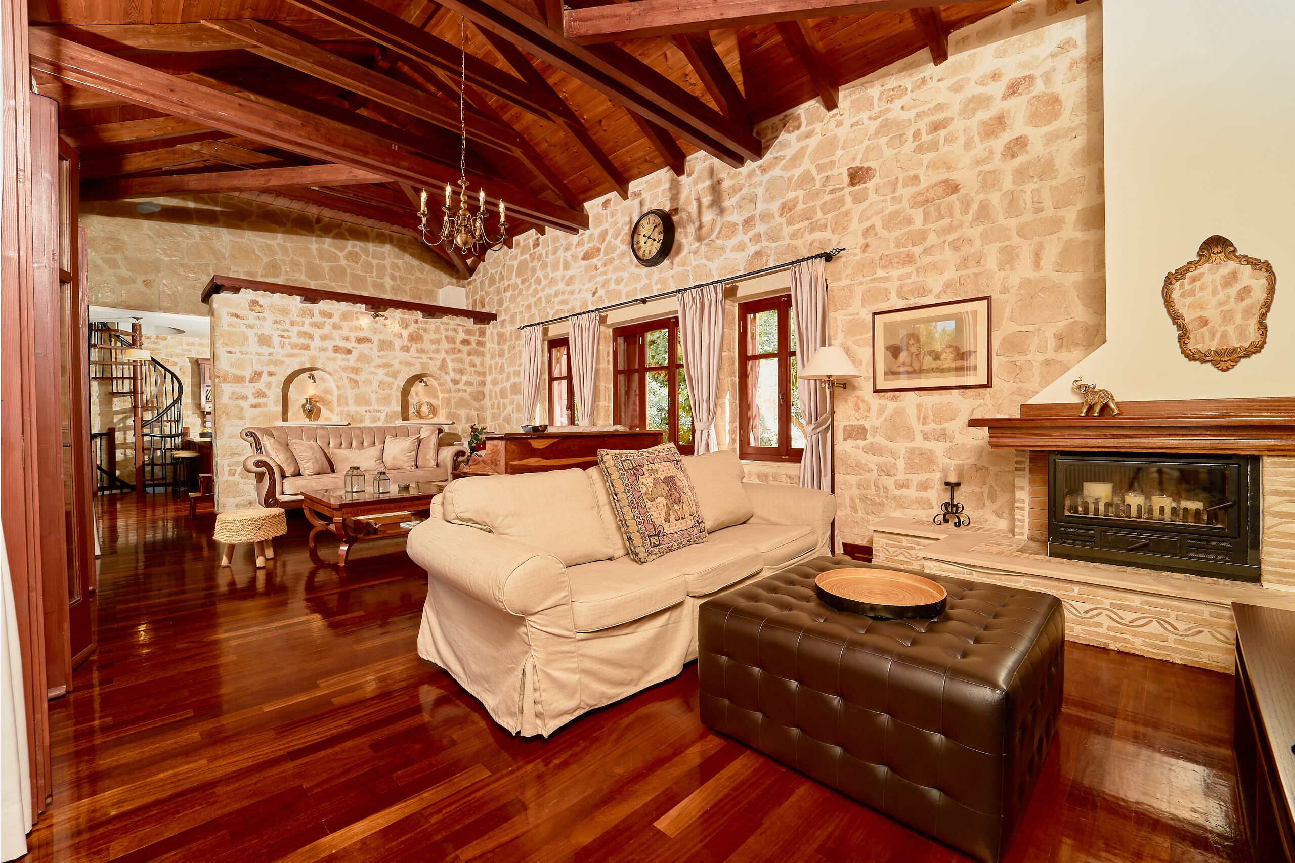 TV, fireplace, video games, DVD player