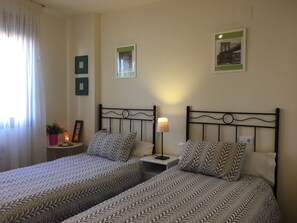 1 Schlafzimmer, Bügeleisen/Bügelbrett, WLAN, Bettwäsche