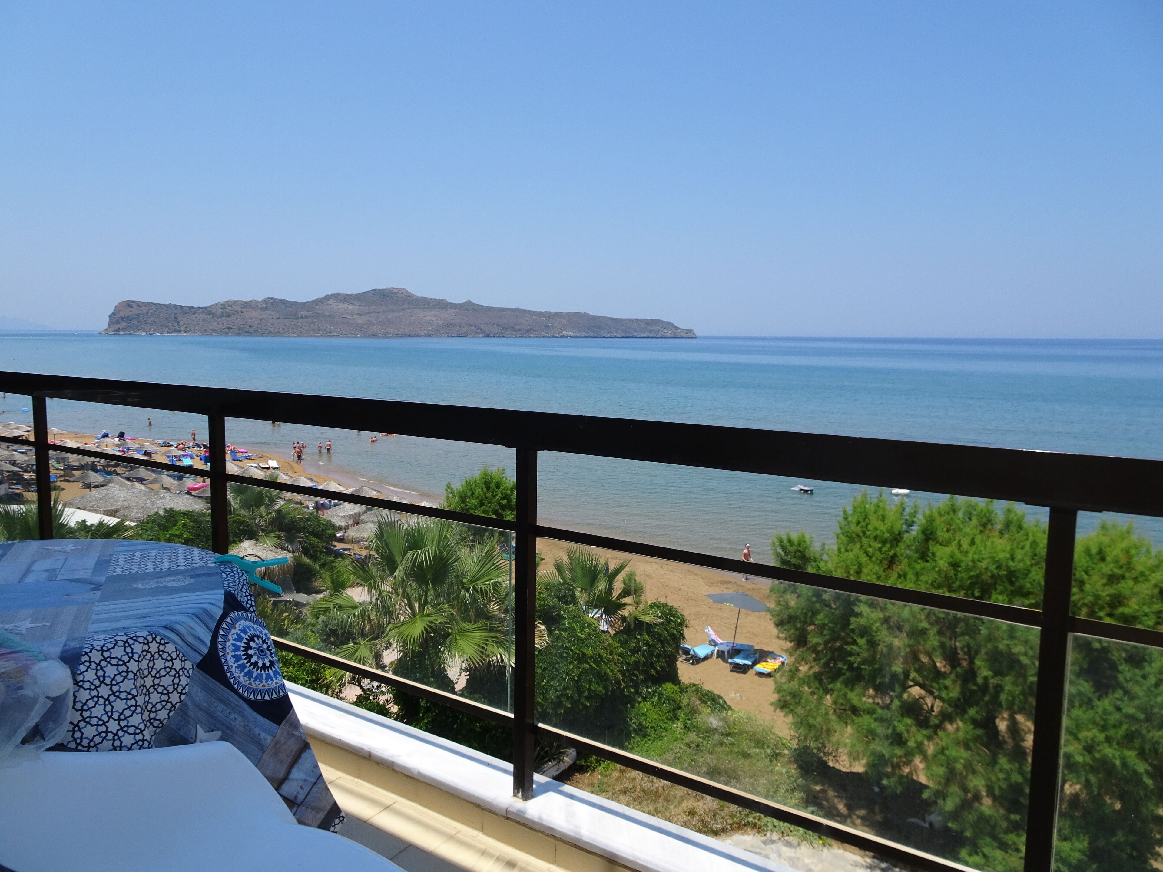 Amazing Seaview studio with stunning views on Chania and White Mountains 