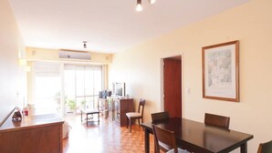 Unclassified image, 4 of 17, button - Super bright, 2 bedrooms, 2 bathrooms, Wi-Fi, 24-hour security. Fully equipped. (Ciudad Autonoma de Buenos Aires)