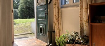 Inviting Country Cottage 