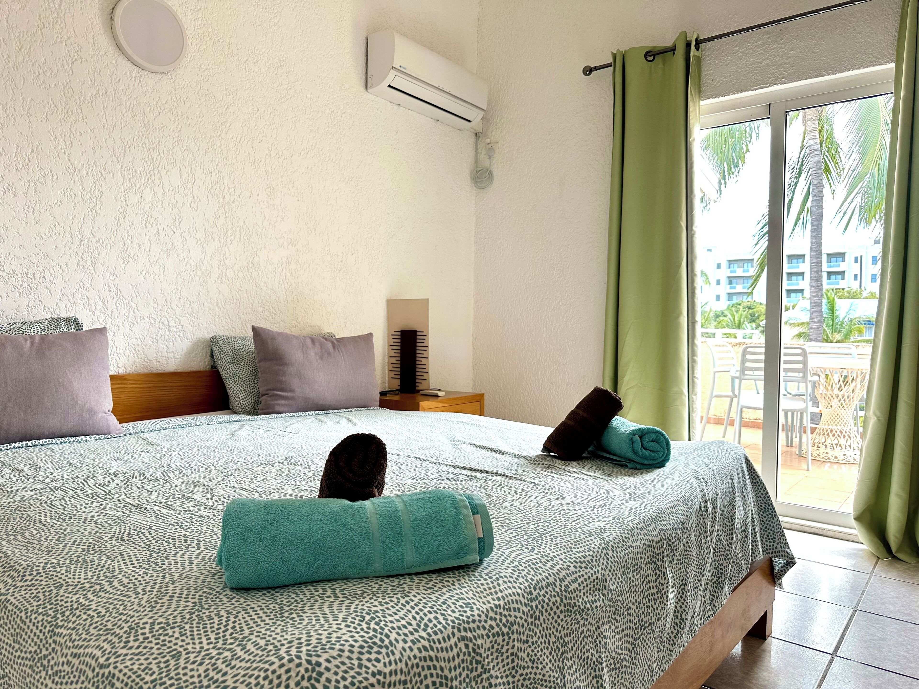 2 chambres, coffres-forts dans les chambres, Wi-Fi gratuit