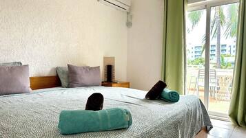 2 chambres, coffres-forts dans les chambres, Wi-Fi gratuit