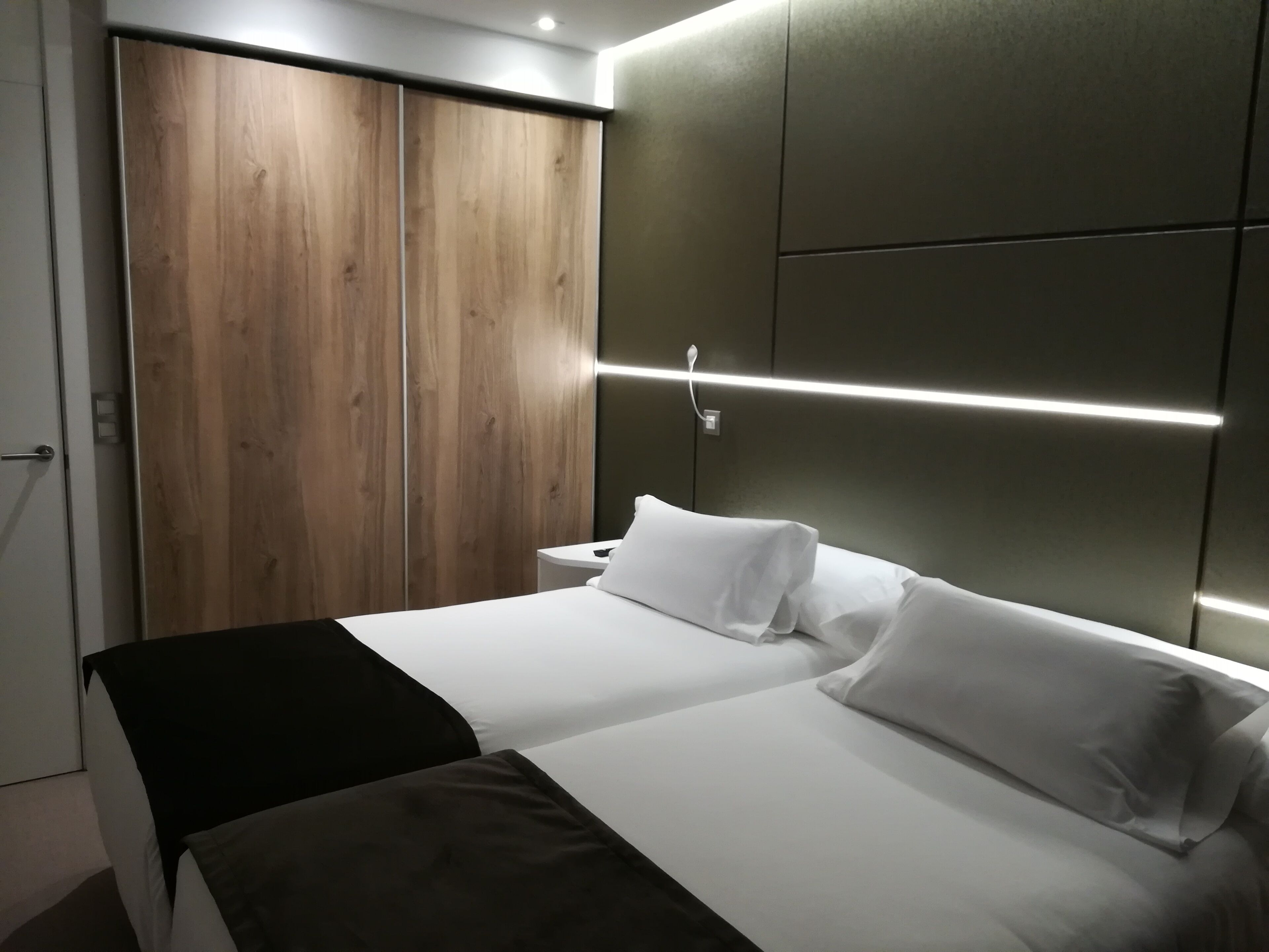 Standard 1 Bedroom Apartment