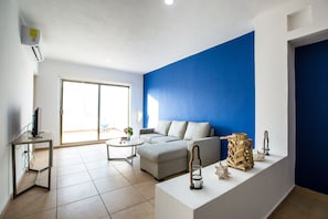 TV connectée, livres, imprimantes