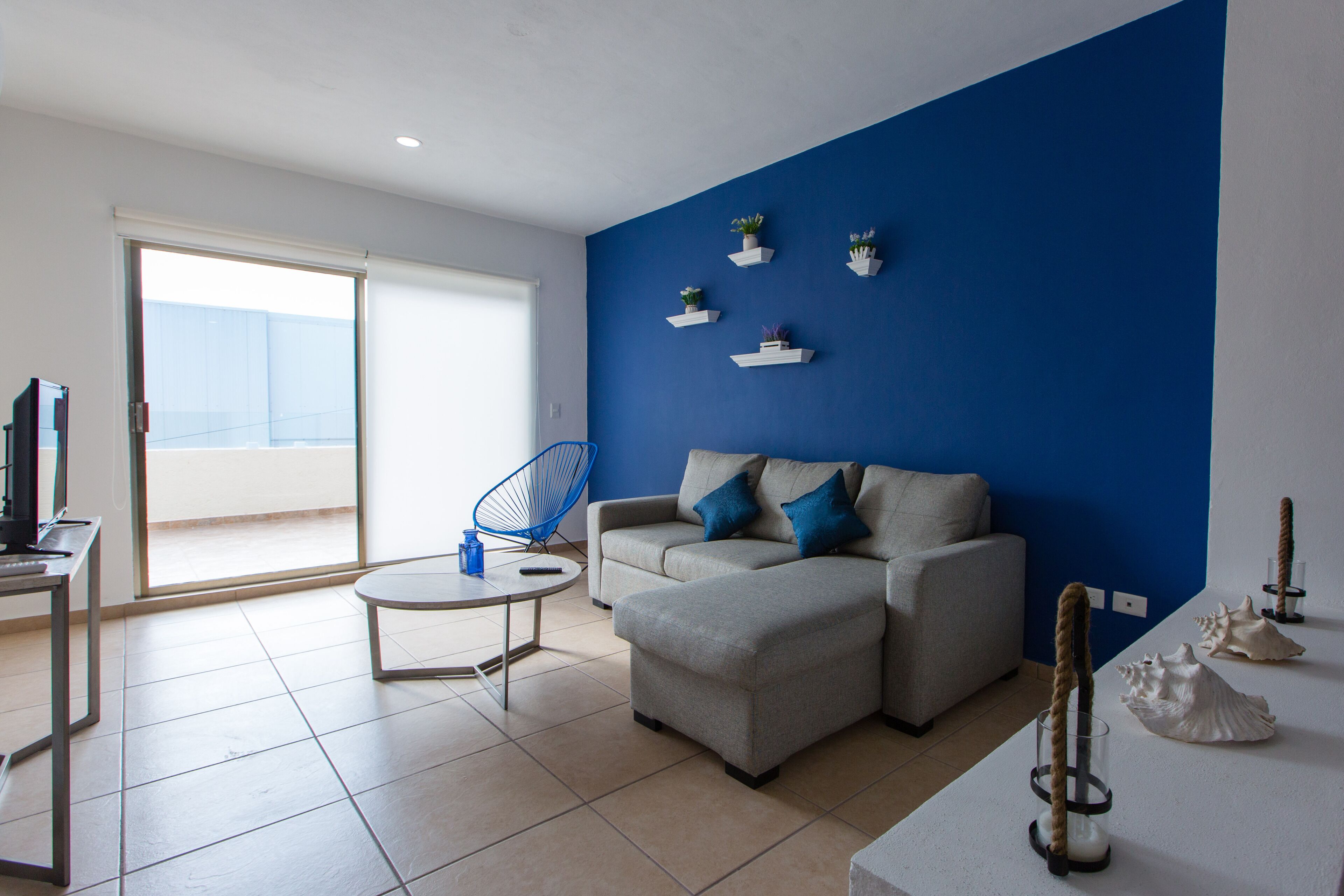 Smart-TV, Bücher, Drucker