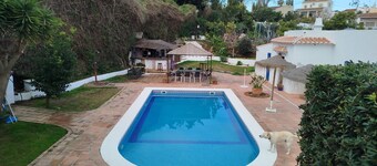 Independent guest house for families who like tranquility.