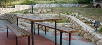 Appartement Red Jadro ****, Ă 250 mĂštres de la mer, avec terrasse de 32m2
