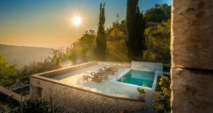 Siora Tanto Villa, a combination of rustic charm and modern flair!