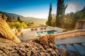 Piscine extérieure