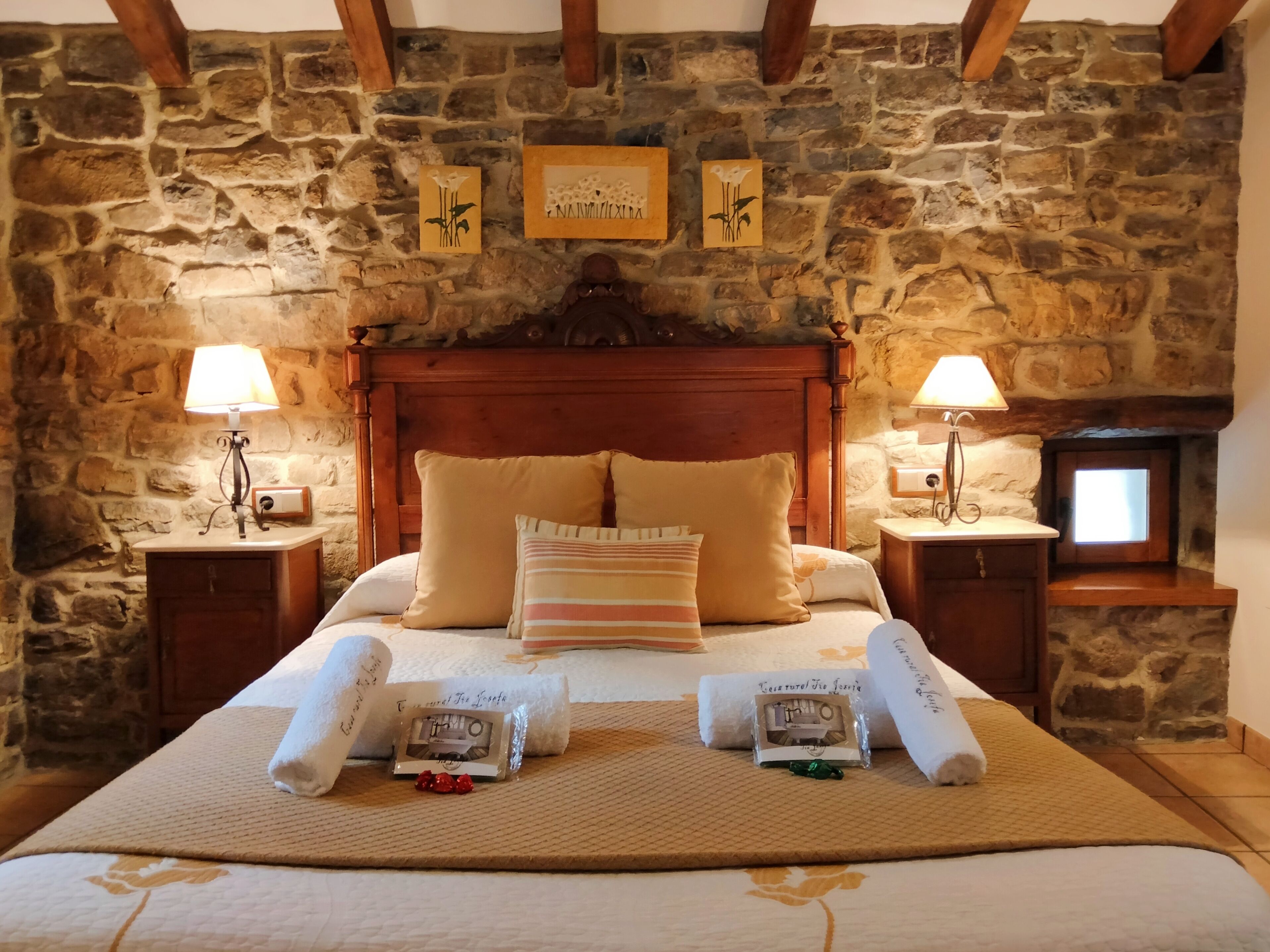 2 間睡房、隔音、熨斗/熨衫板、床單