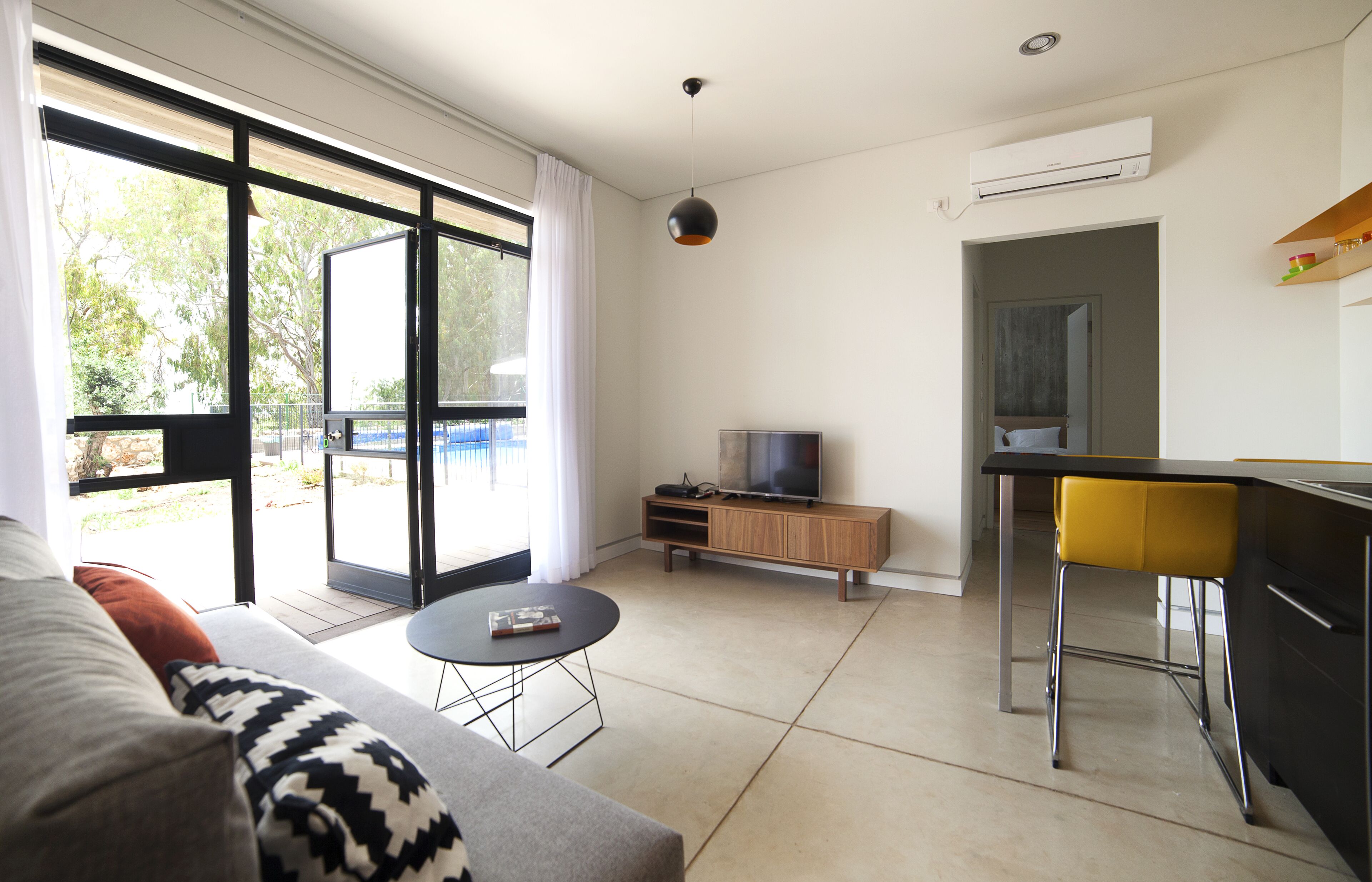 TV, fireplace, table tennis